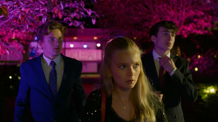 Sil van der Zwan - serie - GLOW